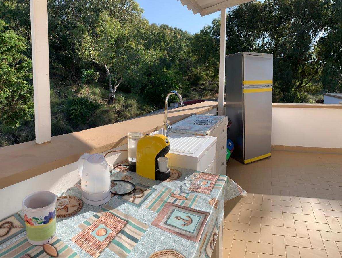 La Bussola Hotel Porto Palo Bagian luar foto